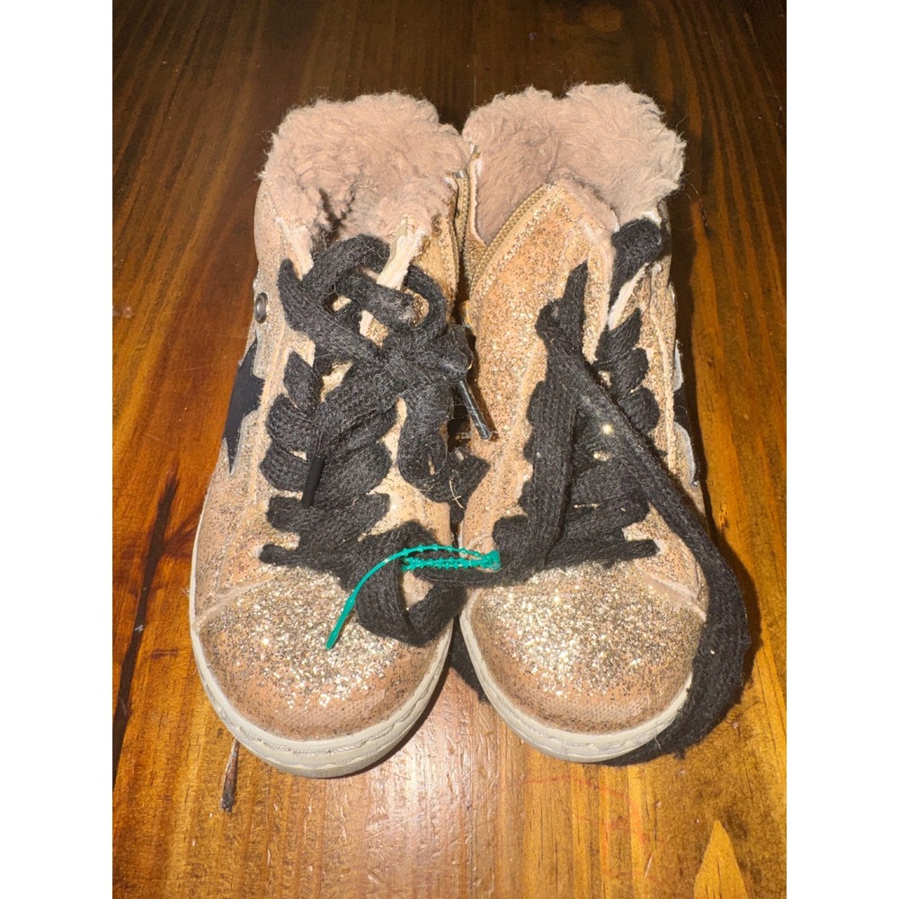 Hoo Rose Gold Glitter Star High Top Faux Fur Lined Sneakers Toddler Size 9
